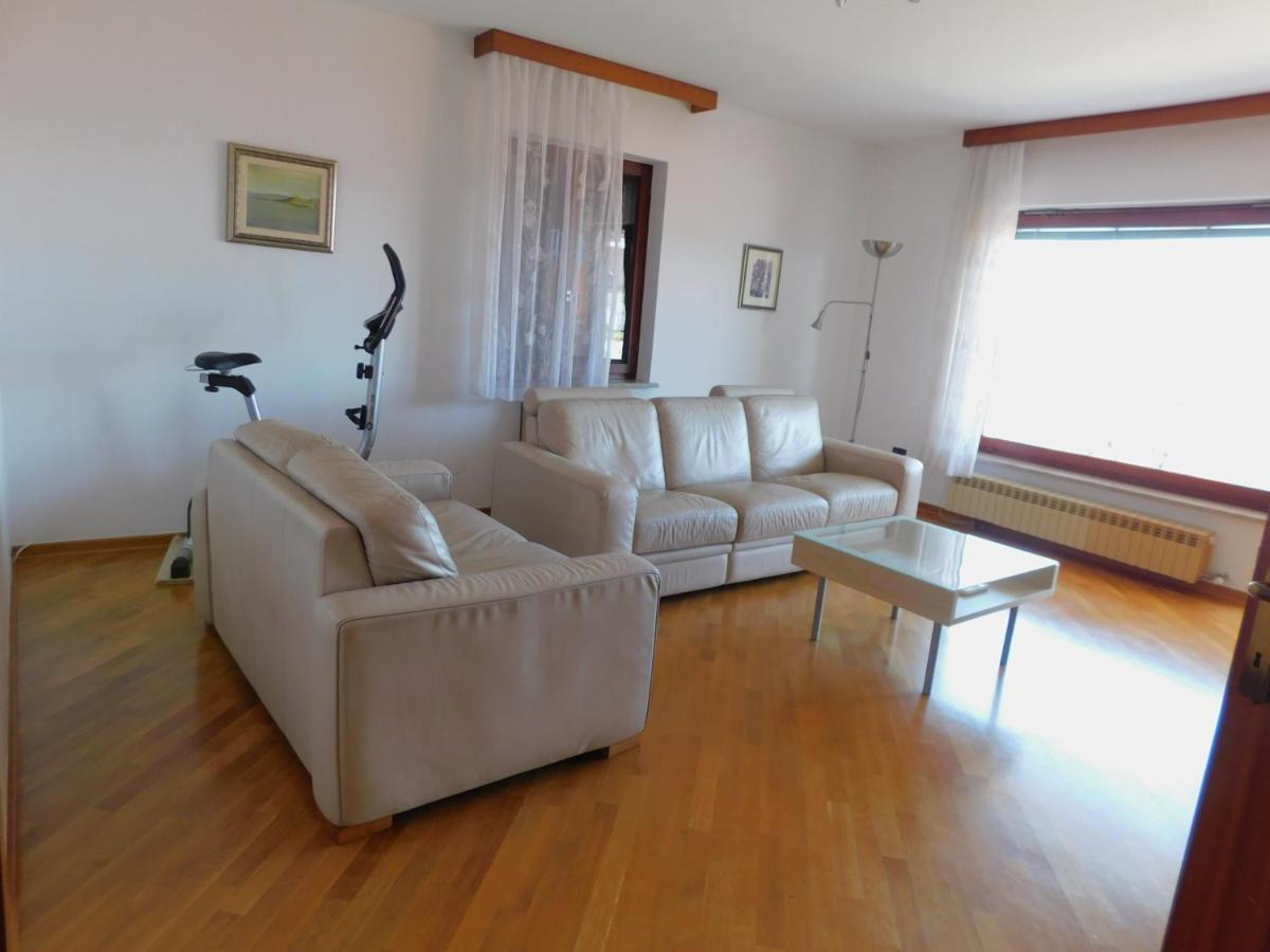 Apartma Mimoza Apartment Jagodje Екстериор снимка